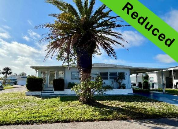 Mobile home for sale in Venice, FL